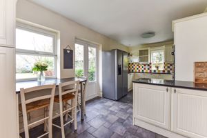 Kitchen- click for photo gallery